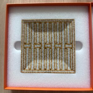 Hermes Mosaique au 24 gold square plate n°2 collector piece sold out